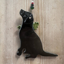 Load image into Gallery viewer, Sitting Labrador