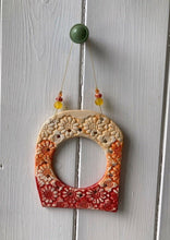 Load image into Gallery viewer, Ceramic weaving frame yellow & red