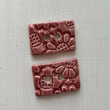 Load image into Gallery viewer, Floral Oblong 3cm Buttons