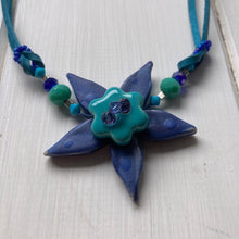 Load image into Gallery viewer, Flower Necklaces
