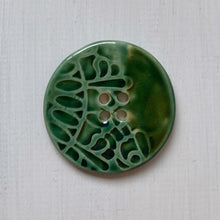 Load image into Gallery viewer, Lacy Buttons 4.5cm