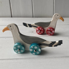 Load image into Gallery viewer, Seagull on Wheels