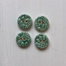 Load image into Gallery viewer, Single Floral Embossed Round 18mm Buttons