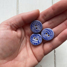 Load image into Gallery viewer, Small wave embossed 22mm button