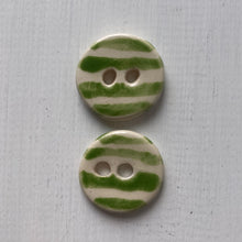 Load image into Gallery viewer, Single Striped Round 22mm Button