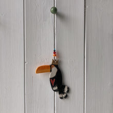 Load image into Gallery viewer, Toucan