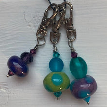 Load image into Gallery viewer, Large crochet stitch markers 
