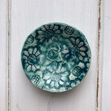Load image into Gallery viewer, teal flower embossed magnetic pin bowl
