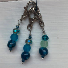 Load image into Gallery viewer, Large crochet stitch markers 
