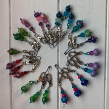 Load image into Gallery viewer,  Large crochet stitch markers
