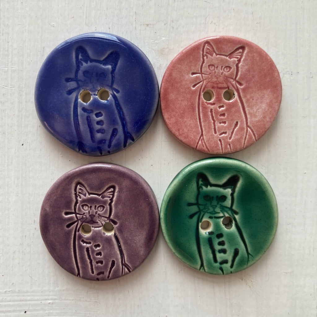 Cat 3cm Buttons