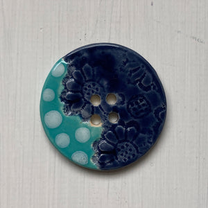 Flora Day Buttons 4.5cm