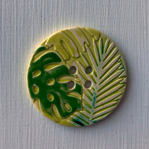 Tropical Embossed Palm 4.5cm Buttons