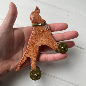 Setter "Woof on Wheels"
