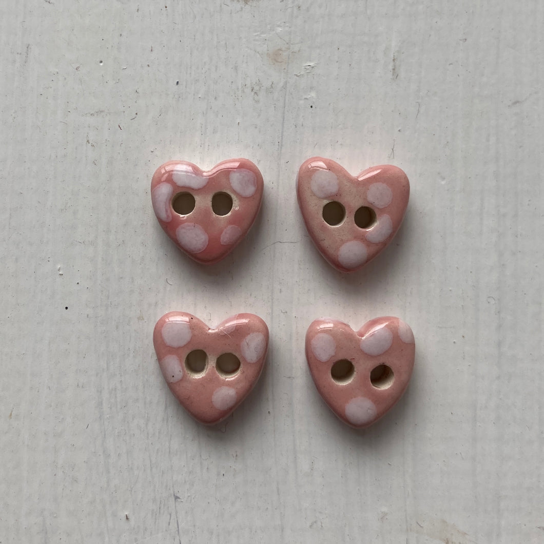 Single Tiny Heart Button 13mm