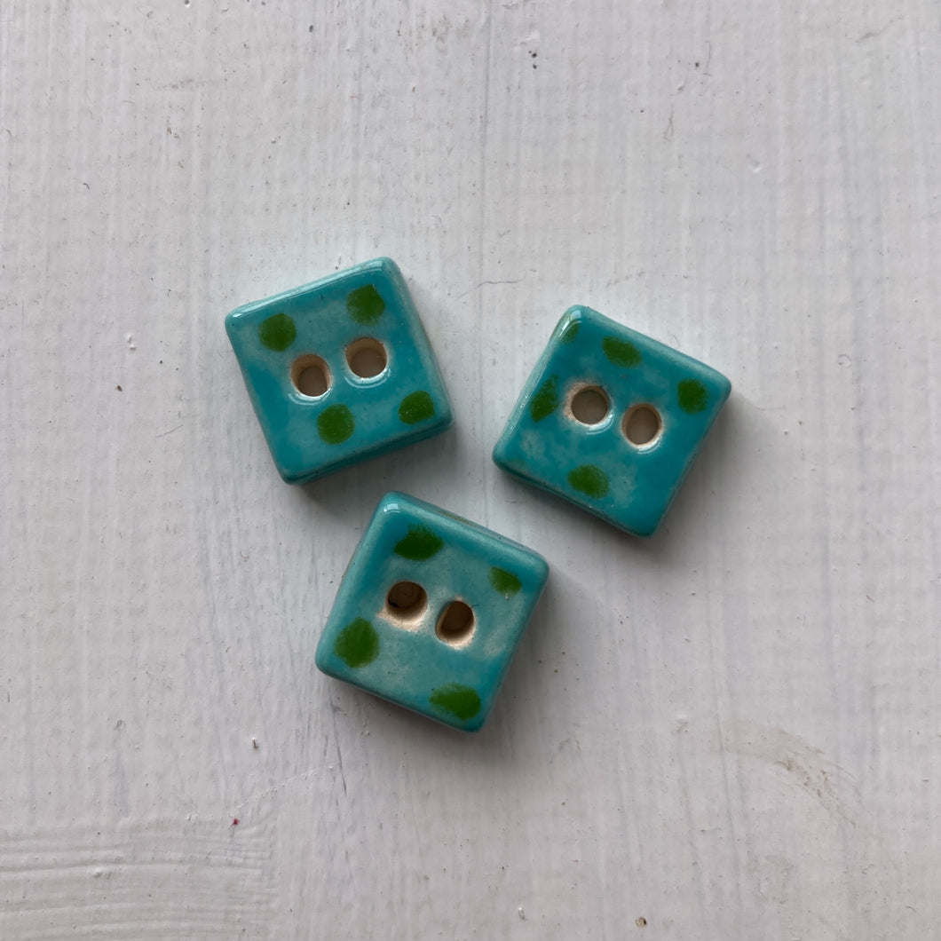 Single Tiny Square Buttons 13mm