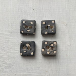 Single Tiny Square Buttons 13mm